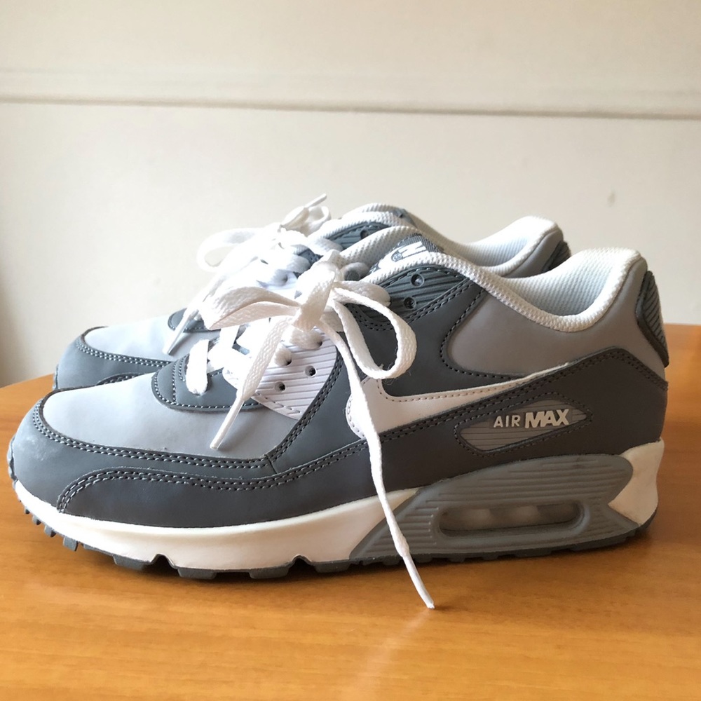 Nike air max 90’s wolf grey, white